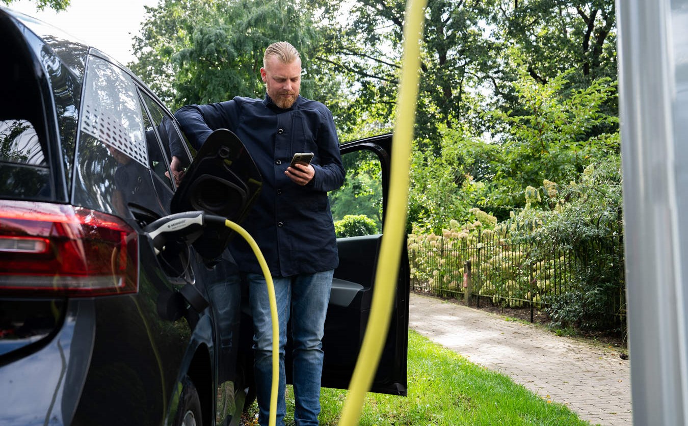 Zakelijke-elektrische-kilometers-vooral-buiten-Randstad.JPG