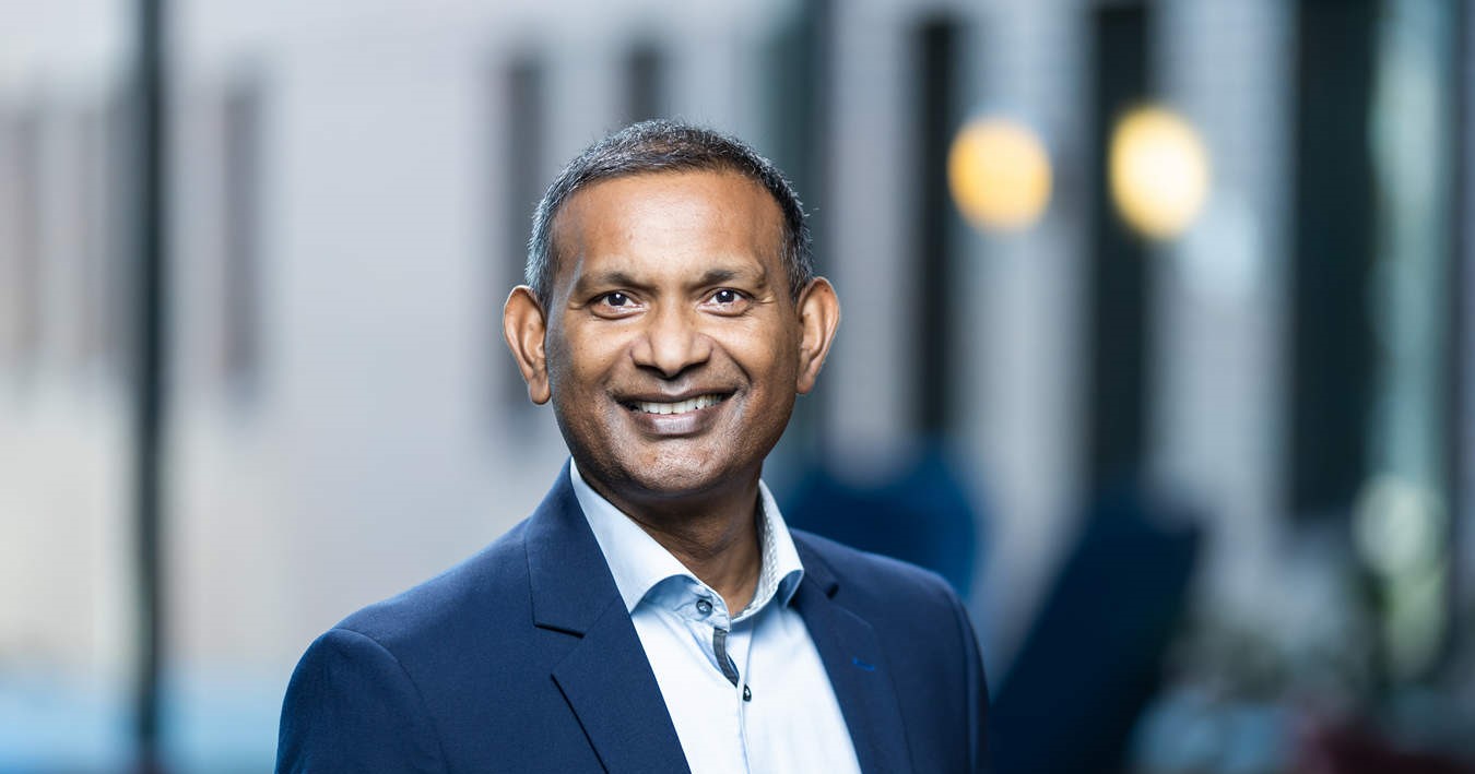 Roy Budjhawan benoemd tot nieuwe directeur van Kelp Forest Foundation.JPG