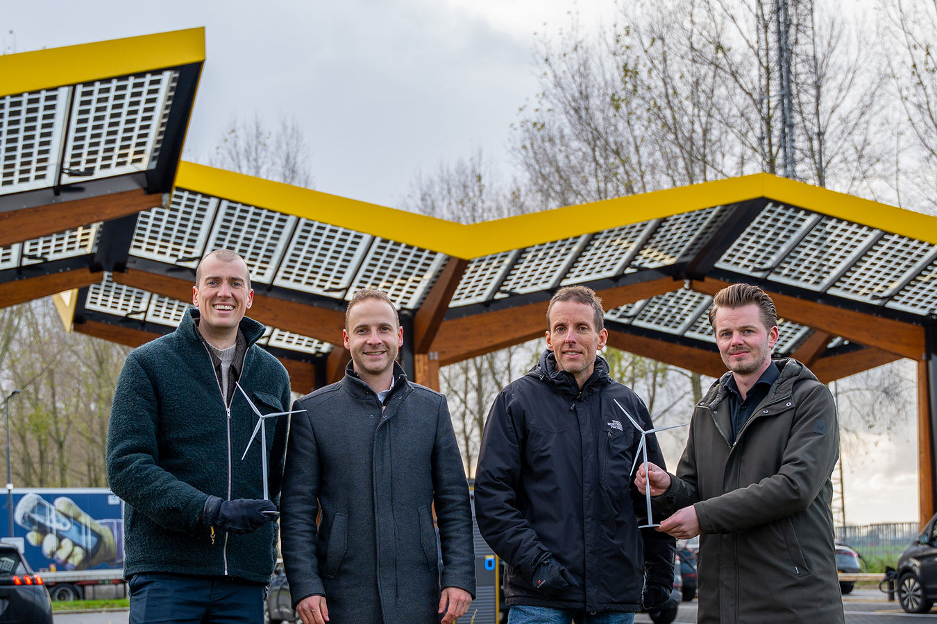 Fastned sluit Corporate Power Purchase Agreement met Scholt Energy en lokale windproducent voor hernieuwbare energie uit de Eemshaven
