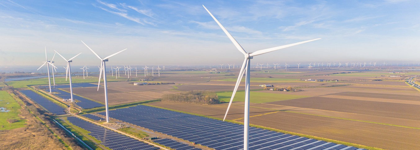 Eneco neemt zijn grootste zonnepark in Nederland in gebruik