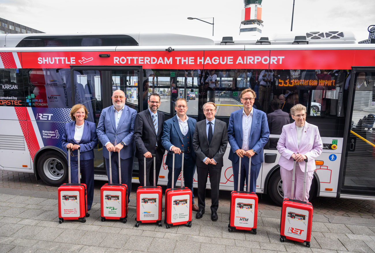 opening-shuttle-rotterdam-the-hague-airport.jpg