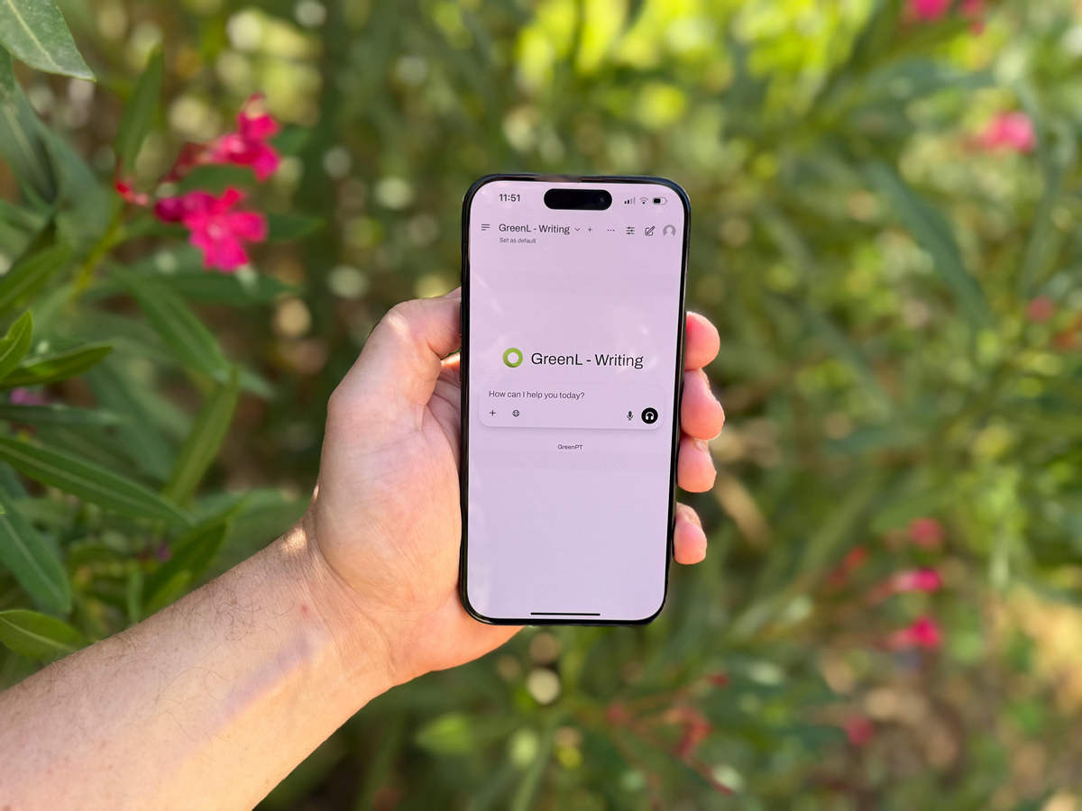 AI-platform GreenPT maakt CO₂-uitstoot per vraag zichtbaar