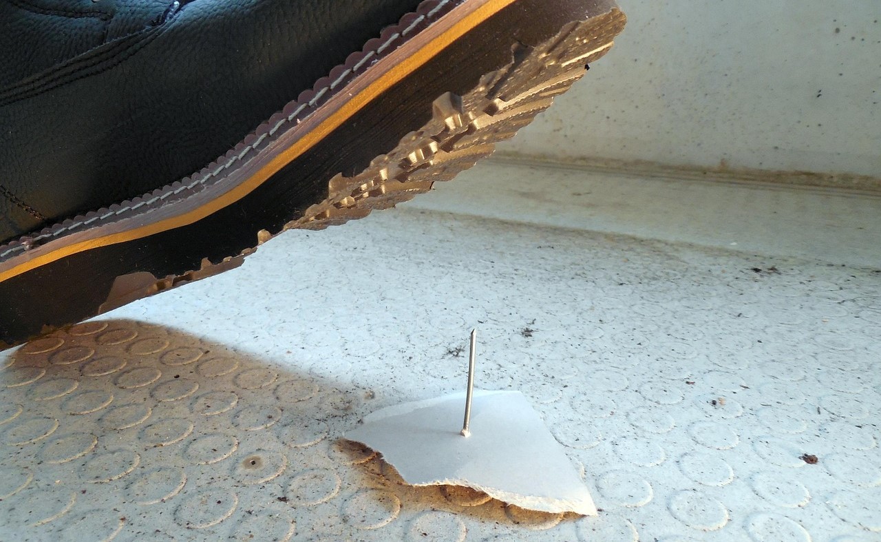 De evolutie van de heren werkschoen: van klomp tot slimme sneaker