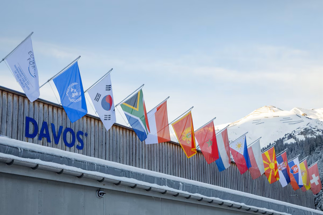 Schneider Electric toont innovaties voor versnelde energietransitie in Davos.jpg