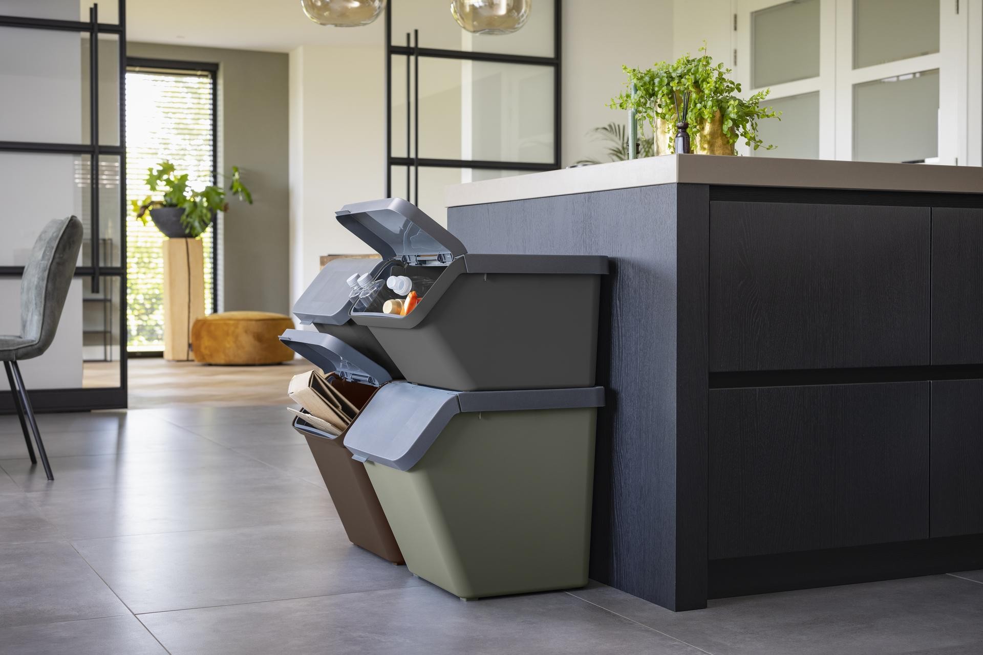 Tetra Pak en Sunware werken gezamenlijk aan het recyclen van drankverpakkingen tot circulaire eindproducten.jpg