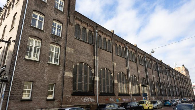 Elektriciteitsstations Hoogte Kadijk in Amsterdam worden vernieuwd en uitgebreid