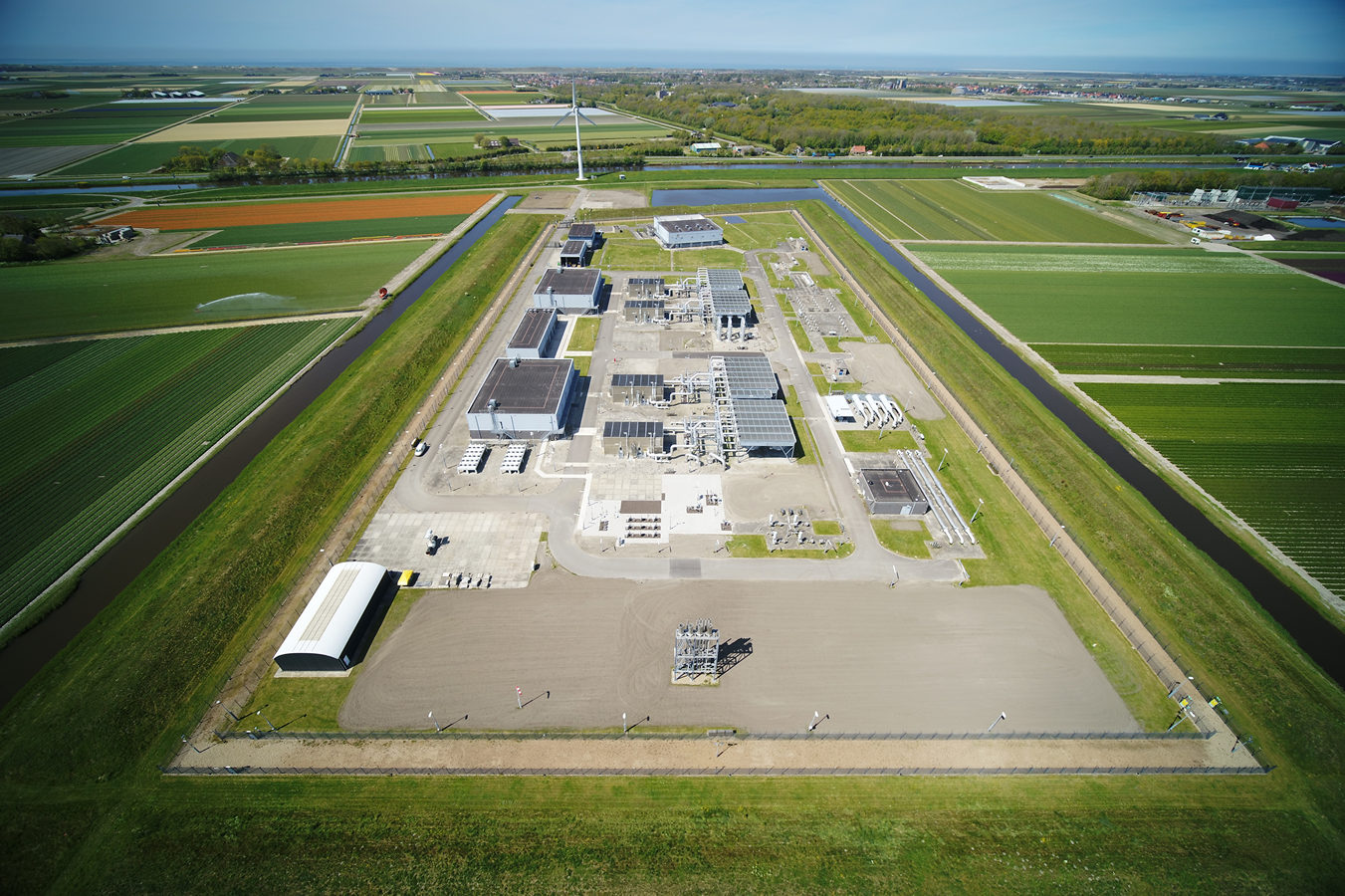 Twintig jaar energieverbinding onder de Noordzee tussen Nederland en het Verenigd Koninkrijk