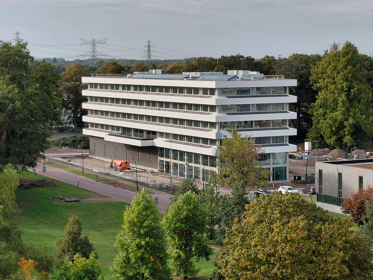 Groen gas in de lift: HoSt Group bestaat 35 jaar en opent nieuw hoofdkantoor in Hengelo